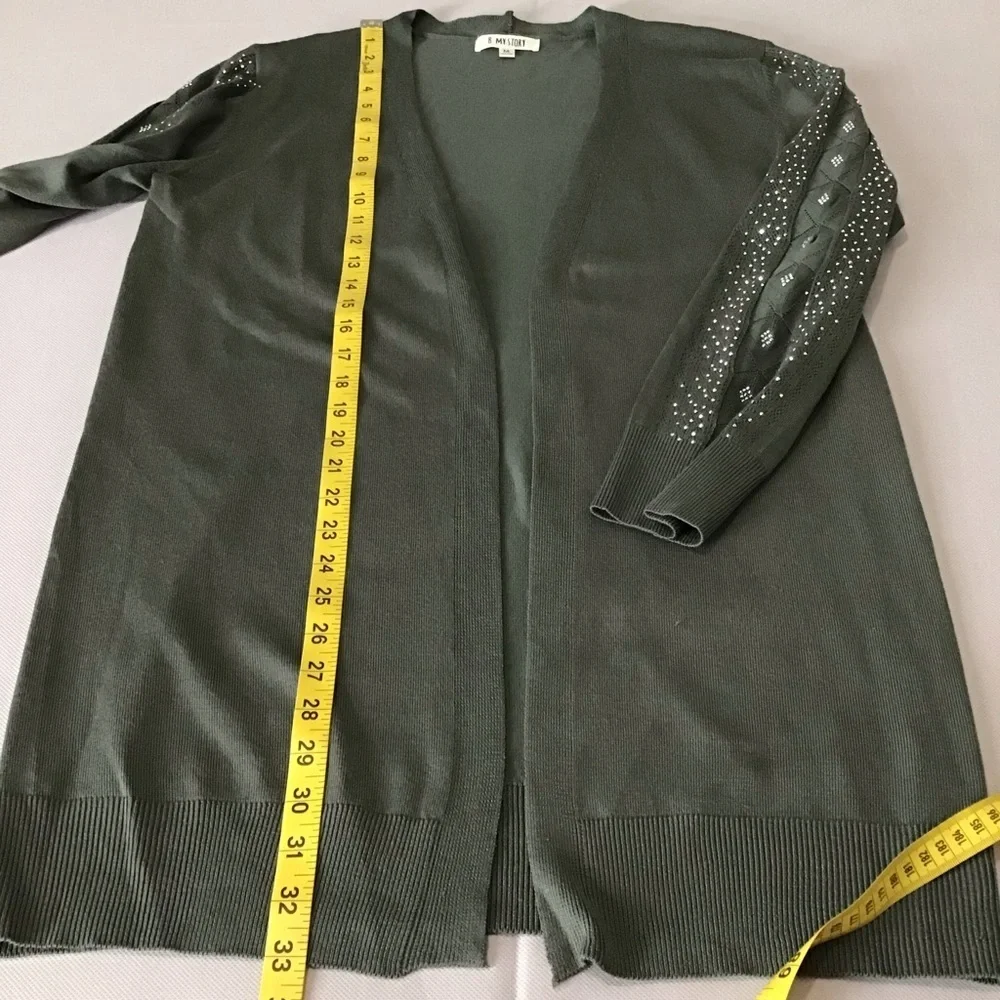 Woman’s Olive Open Front Cardigan - Picture 5 of 8